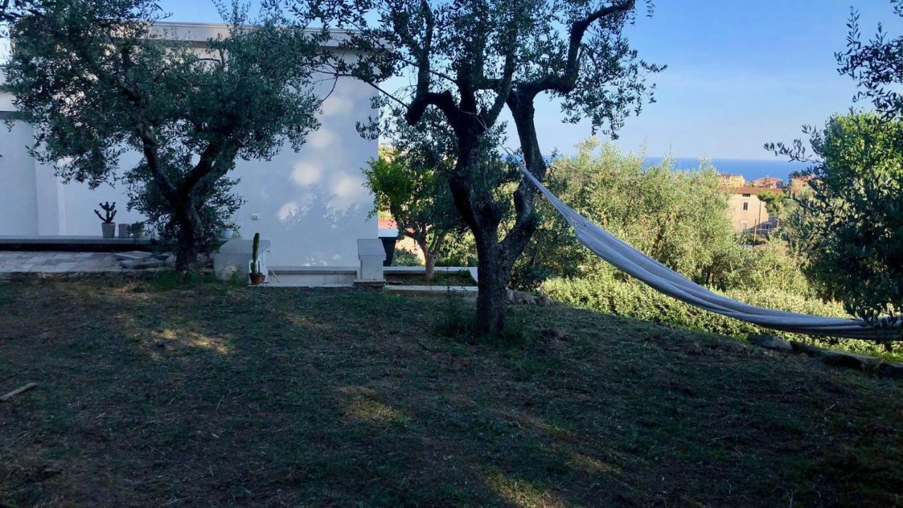 Nostos Casale Bed & Breakfast Sant'Agata sui due Golfi Luaran gambar